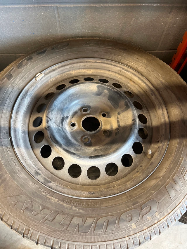 Tires & Rims for sale, Import Kanada — Foto 2 z 2