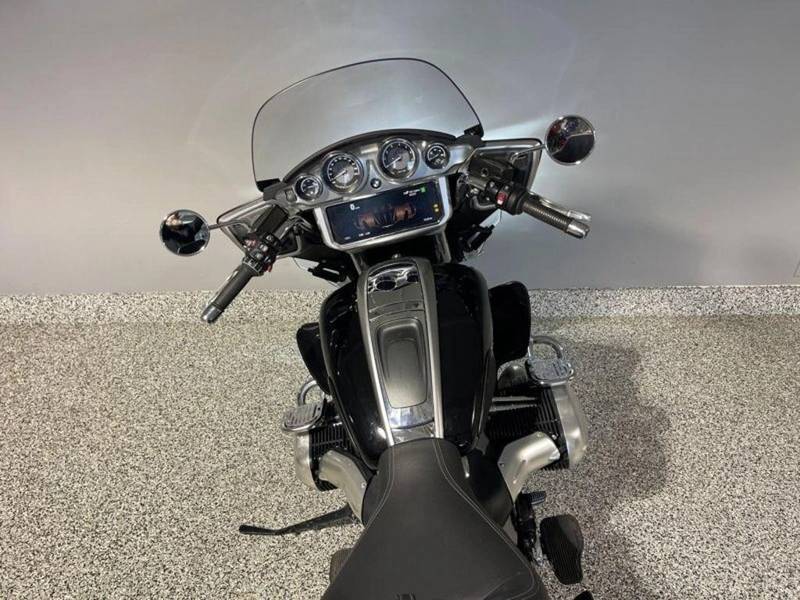 2022 BMW, Import Kanada — Foto 9 z 12