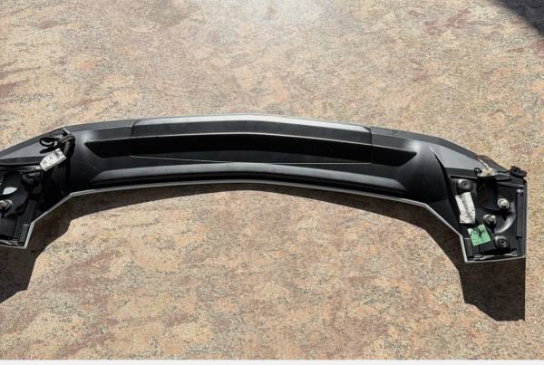 Upper Lamborghini Tailgate Spoiler, Import USA — Foto 2 z 2