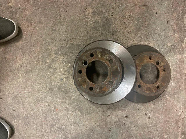 Mercdes Benz G Wagon550 2012 brake routers for sale, Import Kanada — Foto 1