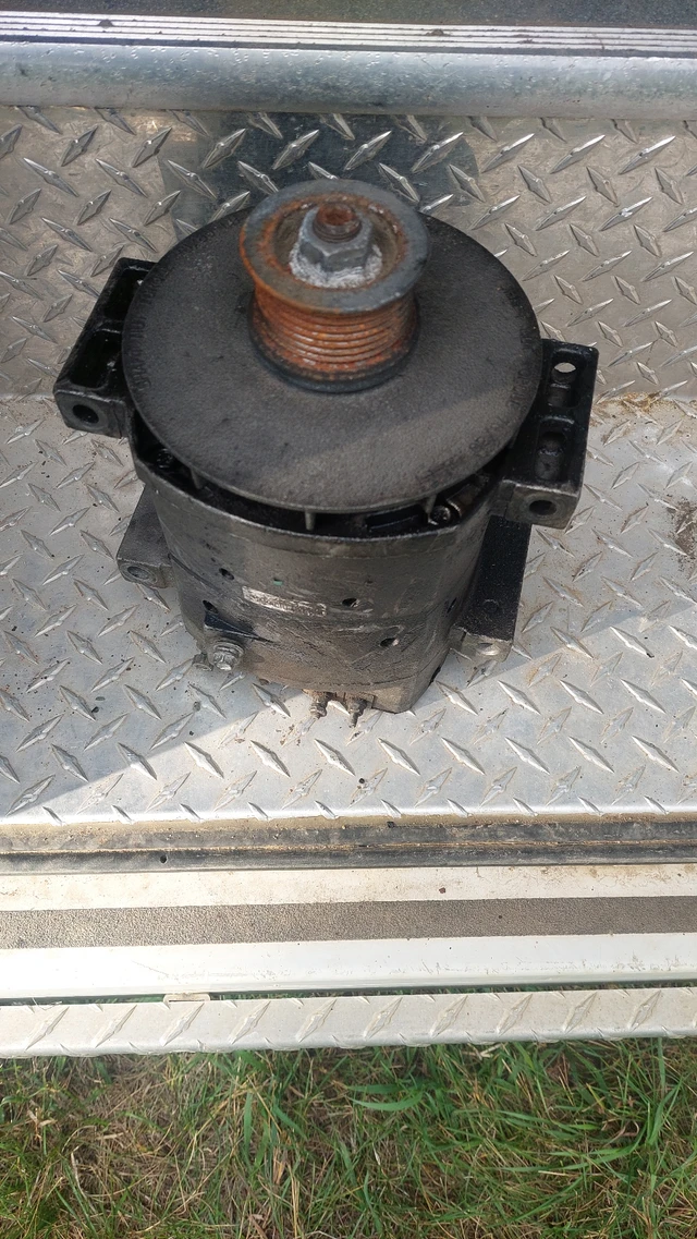Volvo Vnl D12, 2007, OE použitý Spare Parts., Import Kanada — Foto 4 z 5