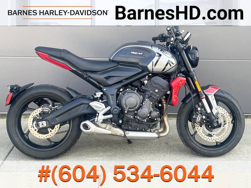 2024 Triumph, Import Kanada — Foto 1