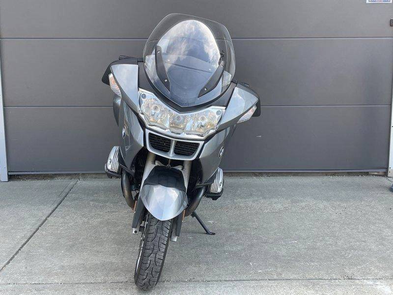 2005 BMW, Import Kanada — Foto 4 z 12