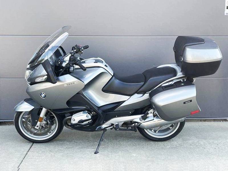 2005 BMW, Import Kanada — Foto 5 z 12