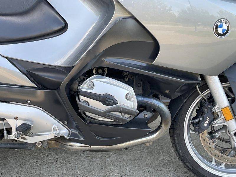 2005 BMW, Import Kanada — Foto 6 z 12