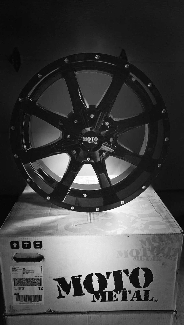 Moto Metal Wheels 20x9, Import Kanada — Foto 1