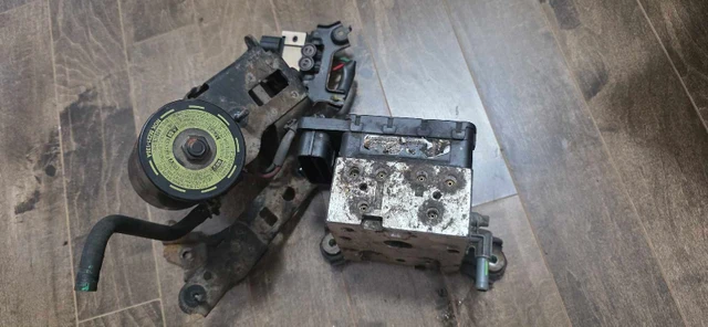 Toyota Highlander Parts,44510-48080, 47070-48010, Import Kanada — Foto 1 | AMECAR Toyota Highlander Parts,44510-48080, 47070-48010, Import Kanada — Foto 1