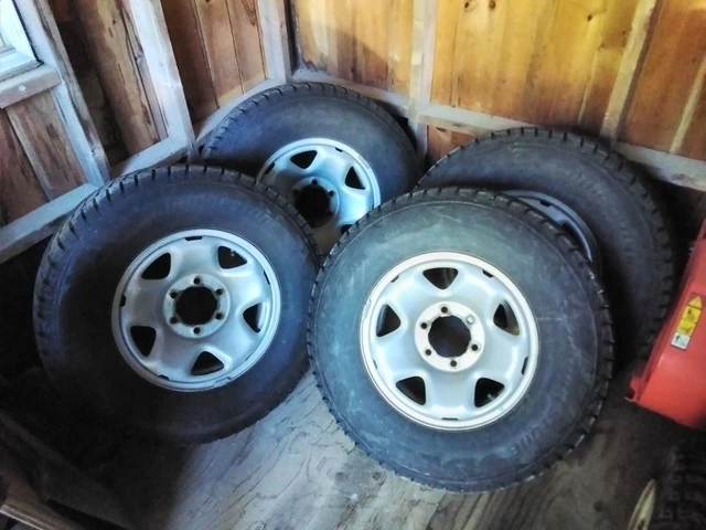 265/70R16 Bridgestone Blizzak DM-V2, Import Kanada — Foto 1 | AMECAR 265/70R16 Bridgestone Blizzak DM-V2, Import Kanada — Foto 1