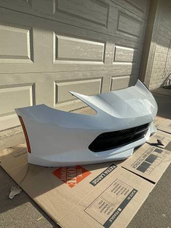 C7 Chevrolet Corvette přední nárazník komplet WHITE (84407326) OE Clean, weiß, Import USA — Foto 9 z 12