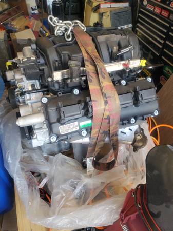 nový Complete Crate Motor From Mopar 5.7 Hemi, Import USA — Foto 1