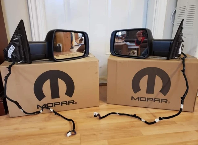 nový OE Mopar Mirror pár | Save $1,000 | 2019-22 Ram 1500, Import Kanada — Foto 1