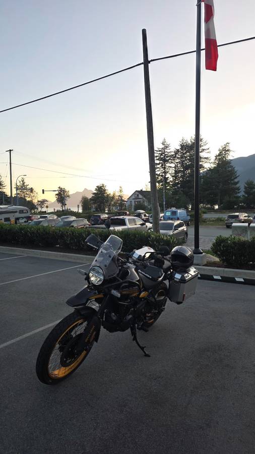Royal Enfield, Import Kanada — Foto 6 z 6