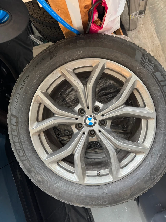 Four nový 19 Inch Michelin Pilot Alpin Run Flat Winter Tires, Import Kanada — Foto 1