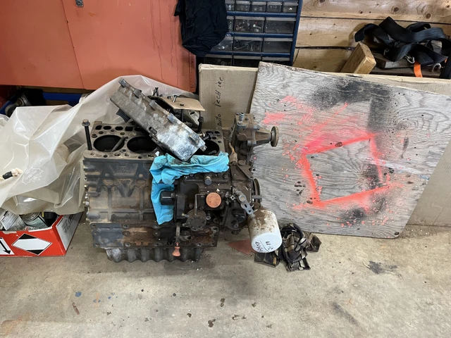 kioti dk45 engine, Import Kanada — Foto 2 z 3