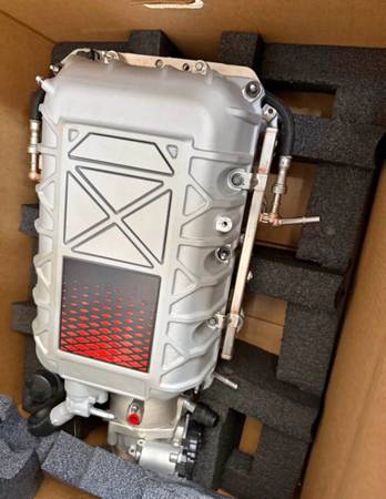 2025 Raptor R supercharger, 500 miles, Import USA — Foto 1