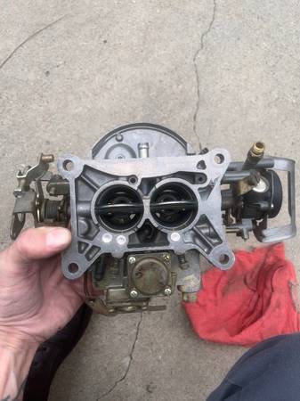 ‘70s Ford big block carb, Import USA — Foto 1