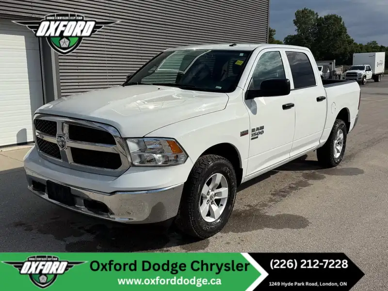 2023 RAM 1500 Classic, weiß, 27.346 km, Import Kanada — Foto 1