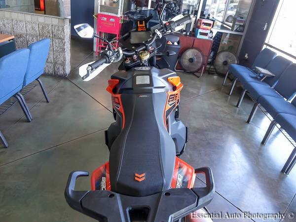 2021 Harley-Davidson, Import USA — Foto 4 z 6