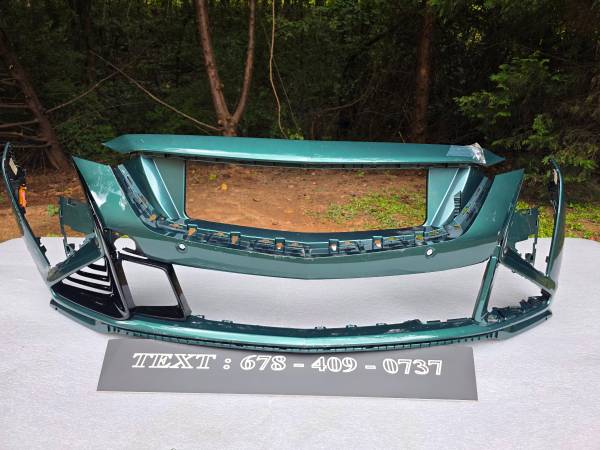 2025-2026 Cadillac CT5 V Blackwing přední nárazník Cover OE, Import USA — Foto 1