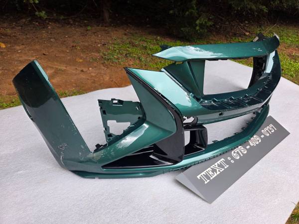 2025-2026 Cadillac CT5 V Blackwing přední nárazník Cover OE, Import USA — Foto 5 z 12