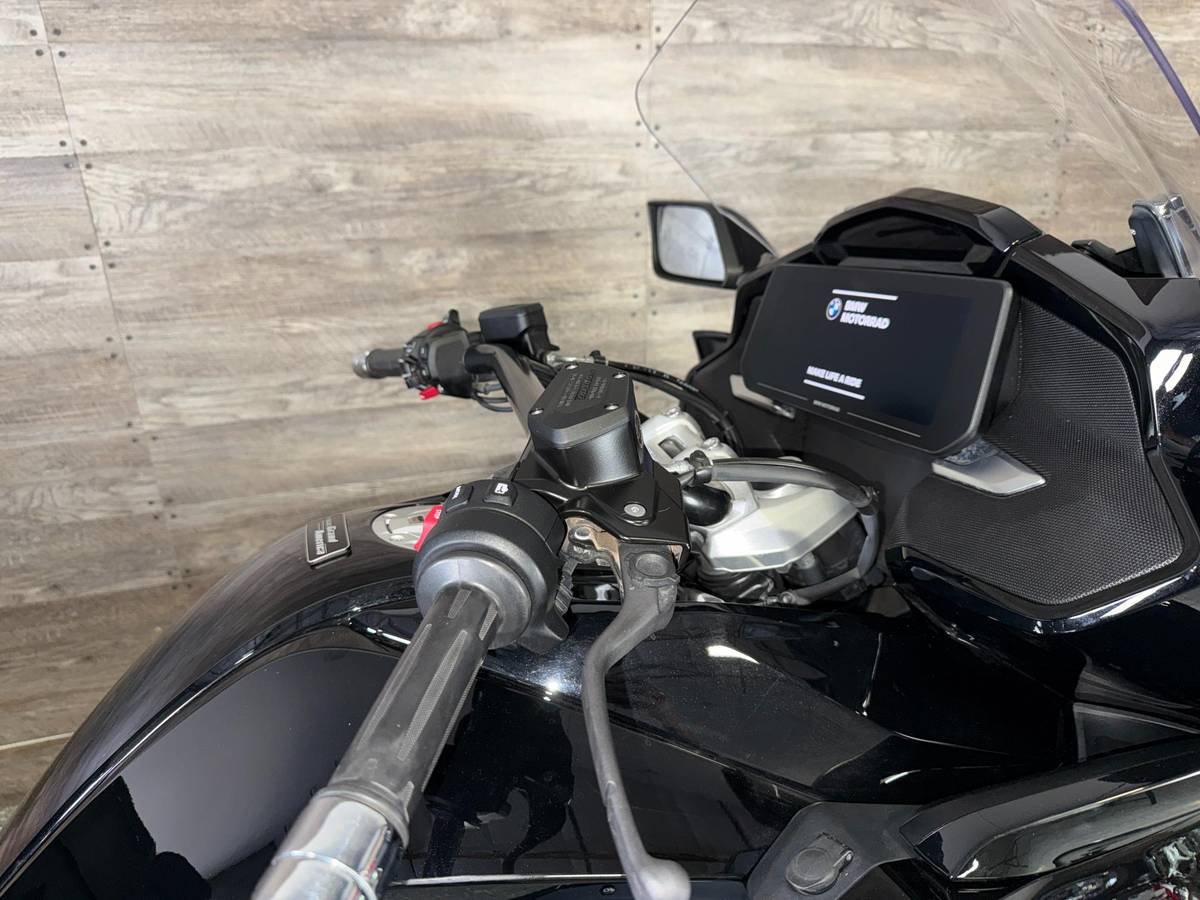 2022 BMW, Import USA — Foto 12 z 12