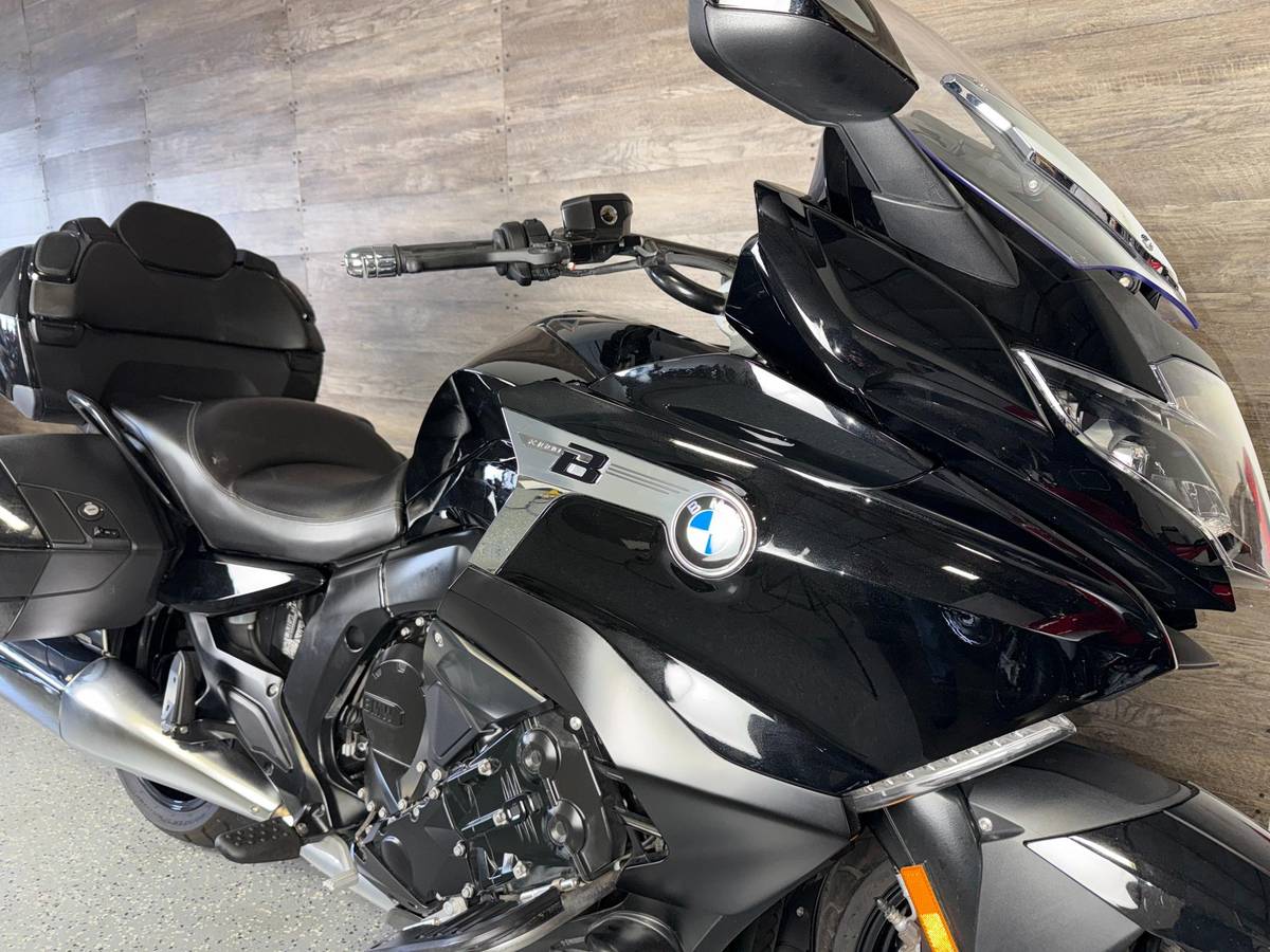 2022 BMW, Import USA — Foto 3 z 12