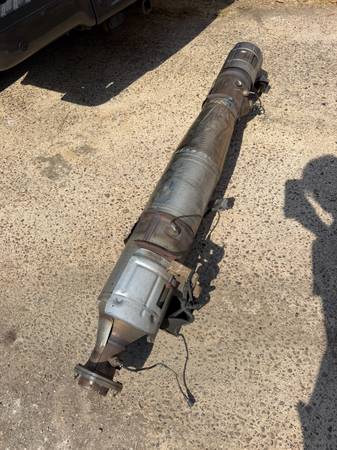 OE 2017 Ford F250 6.7L powerstroke Diesel particulate filter, Import USA — Foto 1