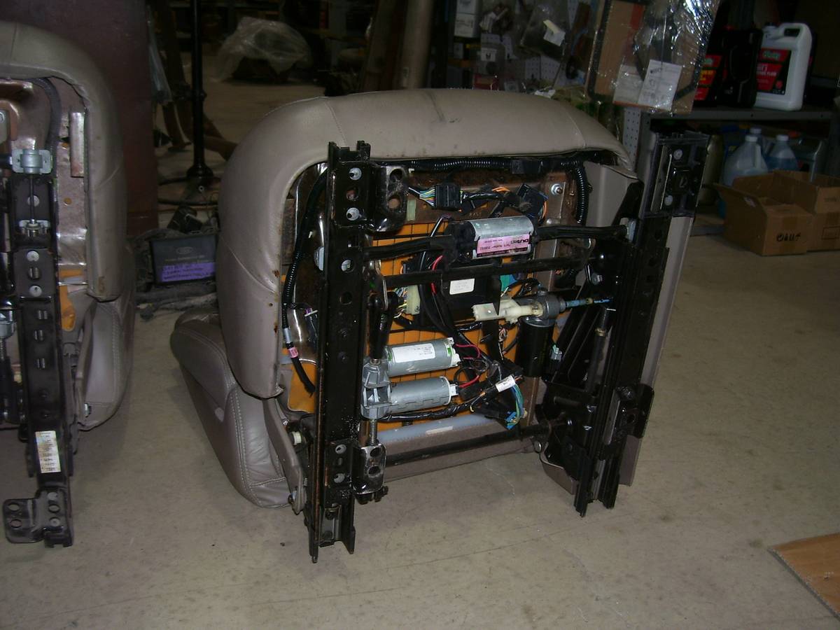2003 Silverado Seats OE, Import USA — Foto 12 z 12