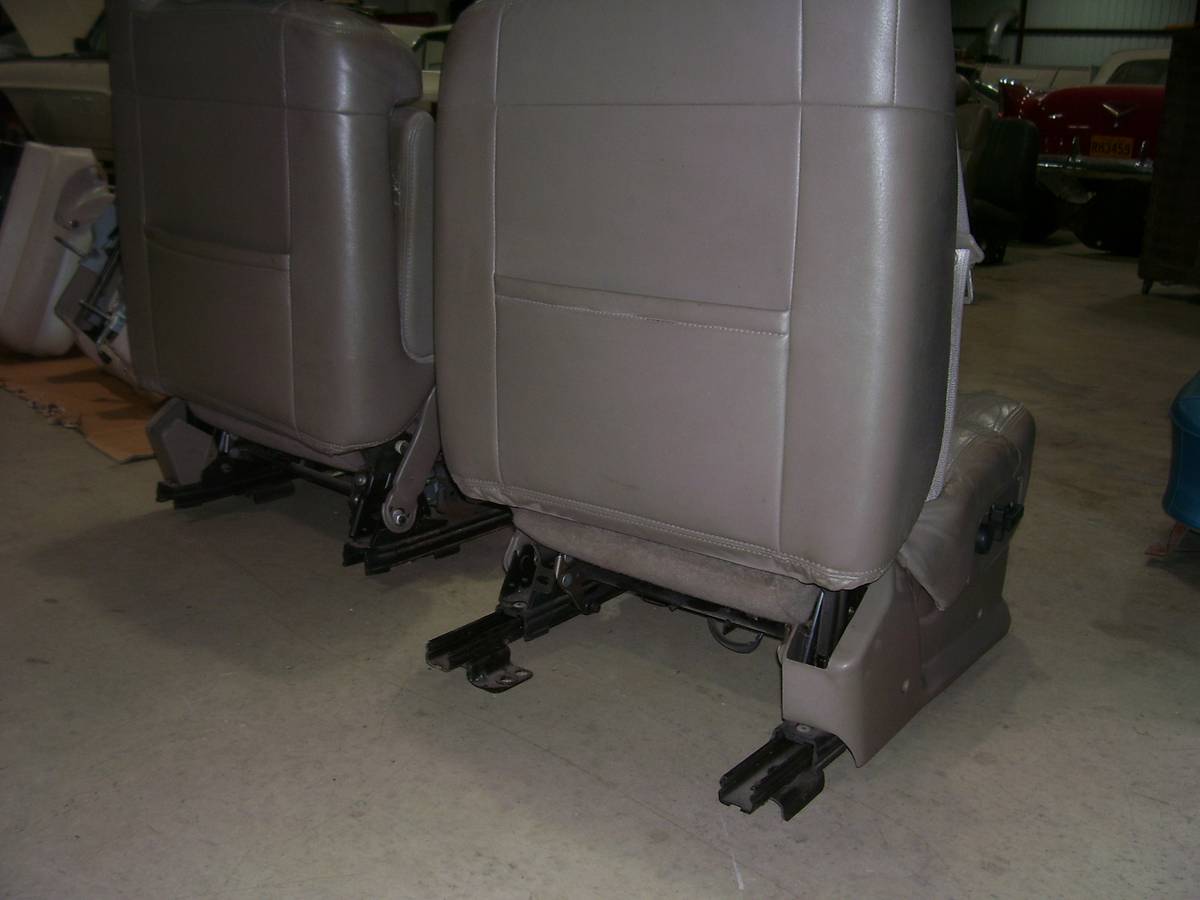 2003 Silverado Seats OE, Import USA — Foto 6 z 12