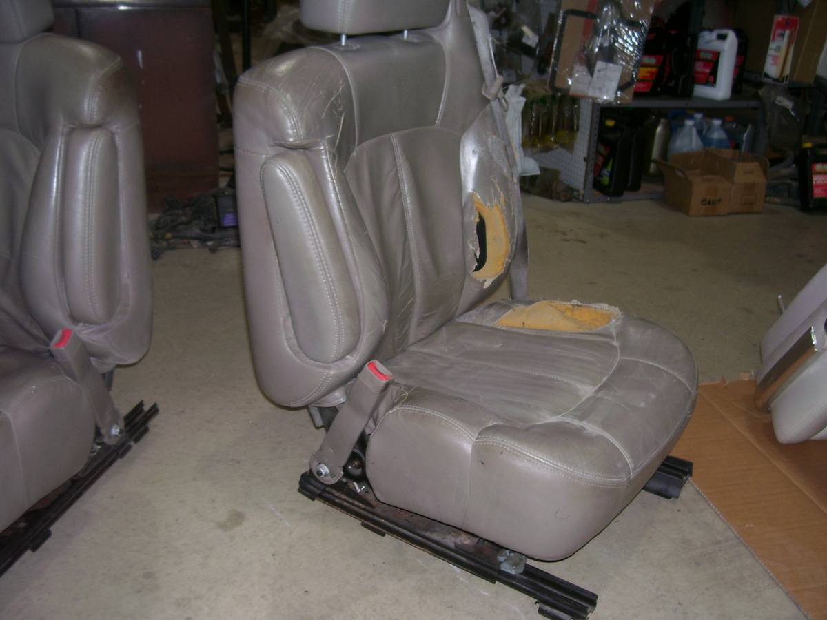 2003 Silverado Seats OE, Import USA — Foto 9 z 12