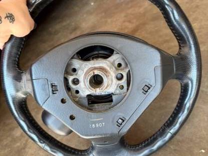 2000-2003 Honda S2000 AP1 OE Steering Wheel, Import USA — Foto 1 z 3 2000-2003 Honda S2000 AP1 OE Steering Wheel, Import USA — Foto 1 z 3