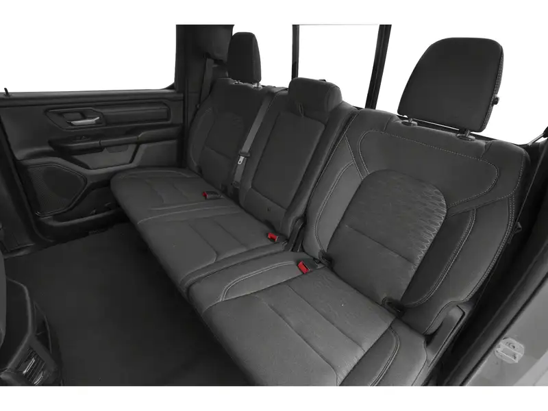 2027 RAM 1500 Black Express, schwarz, 0 km, Import Kanada — Foto 8 z 10