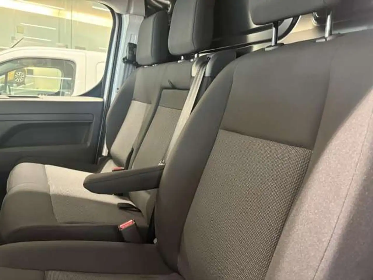 2026 Citroen Jumpy, 1 km, Frankreich — Foto 8 z 12