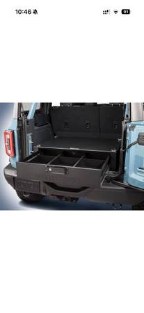 Ford Bronco Cargo Area Lockable Security Drawer, Import USA — Foto 1