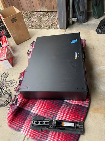 Ford Bronco Cargo Area Lockable Security Drawer, Import USA — Foto 5 z 5