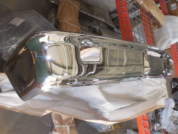 1963 Ford Replated OE přední nárazník, Import USA — Foto 1