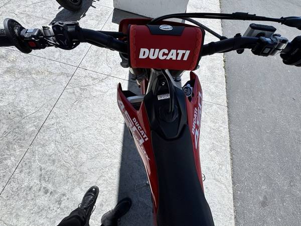 2026 Ducati, Import USA — Foto 7 z 12