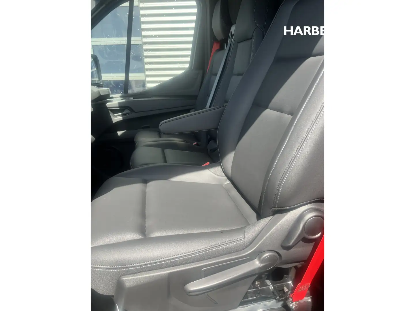 2026 Renault Master, rot, 1 km, Niederlande — Foto 10 z 12