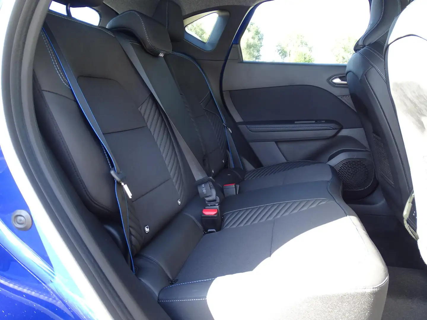 2026 Renault Captur, 1 km, Niederlande — Foto 8 z 12