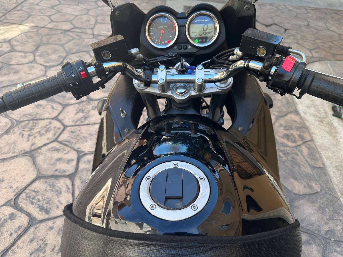 2008 Suzuki, Import USA — Foto 5 z 9
