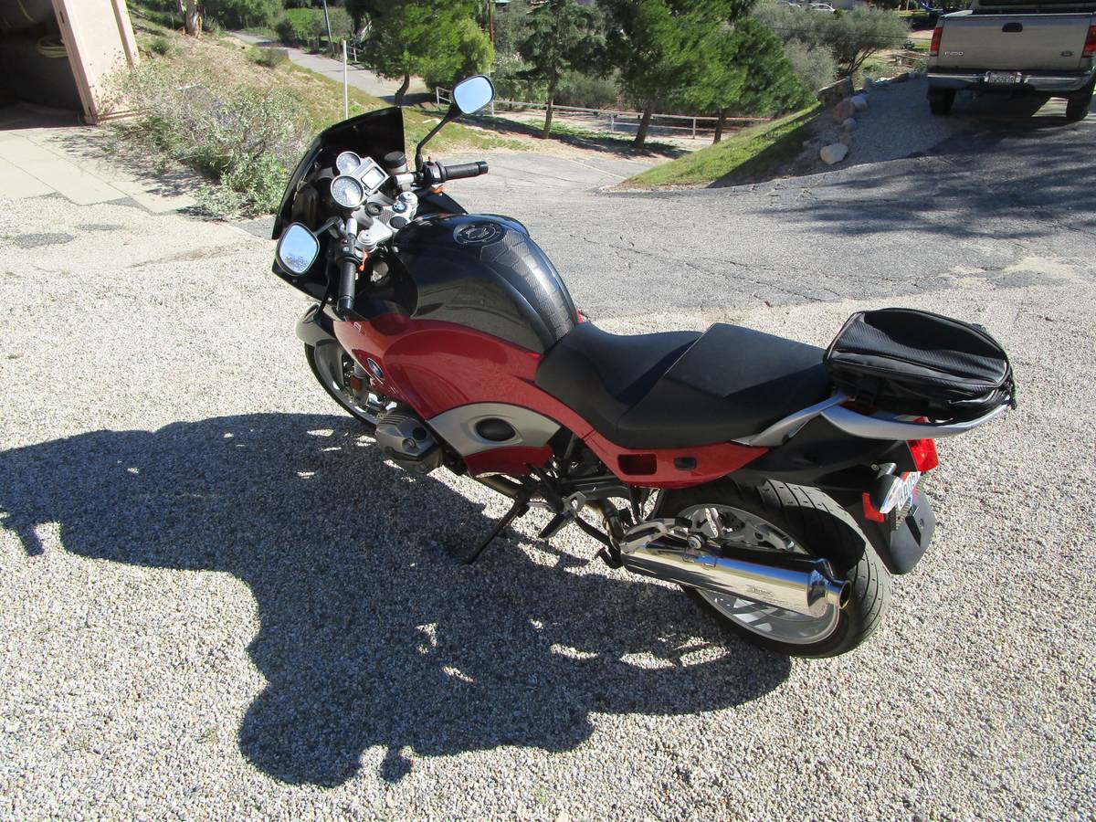 2005 BMW, Import USA — Foto 4 z 11