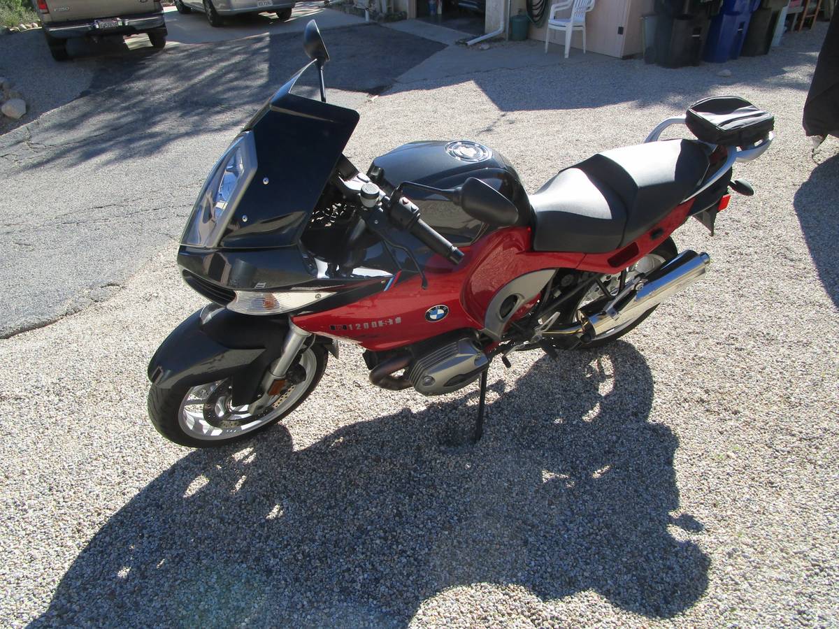 2005 BMW, Import USA — Foto 5 z 11