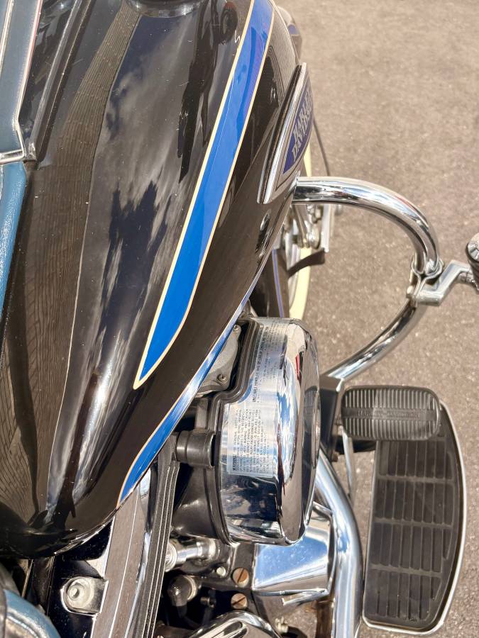 1998 Harley-Davidson, Import USA — Foto 11 z 12