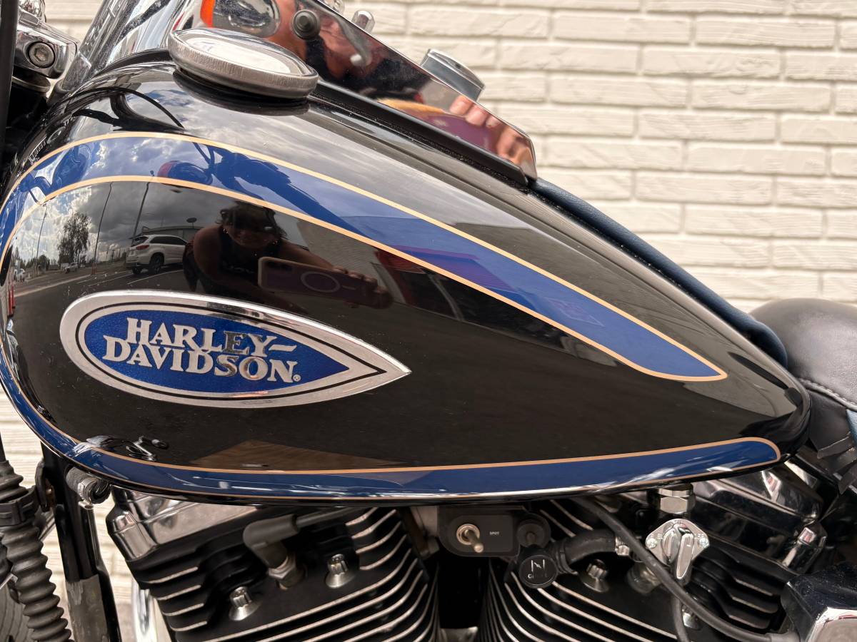 1998 Harley-Davidson, Import USA — Foto 3 z 12