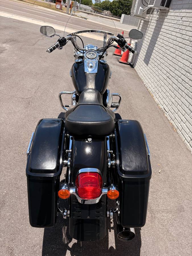 2015 Harley-Davidson, Import USA — Foto 3 z 12