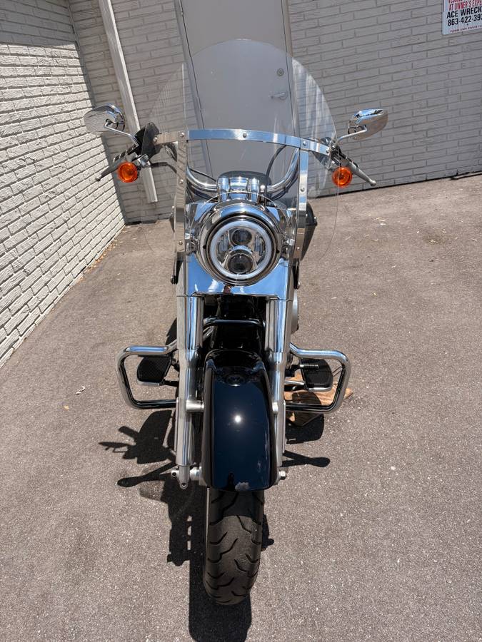 2015 Harley-Davidson, Import USA — Foto 4 z 12