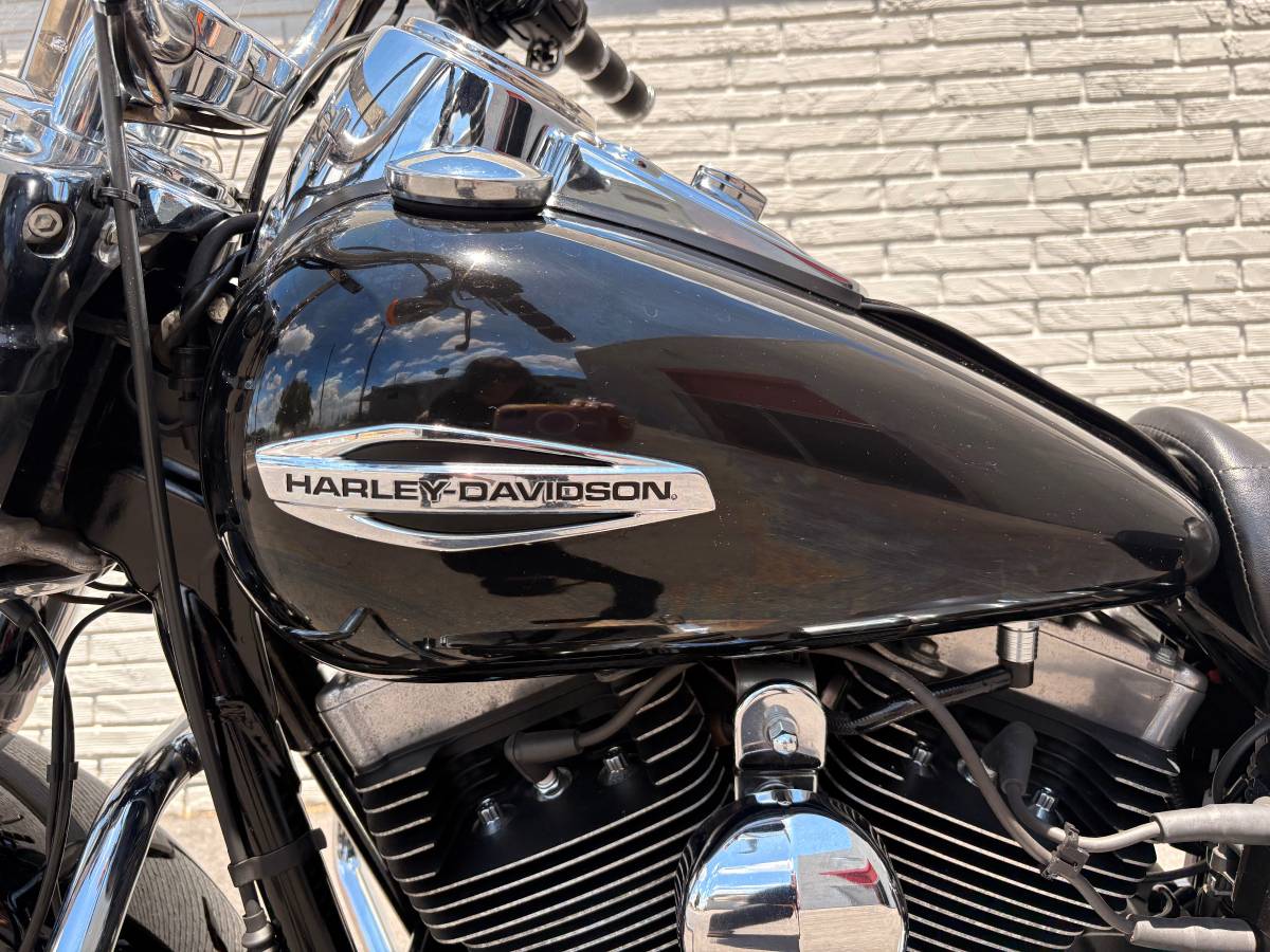 2015 Harley-Davidson, Import USA — Foto 6 z 12