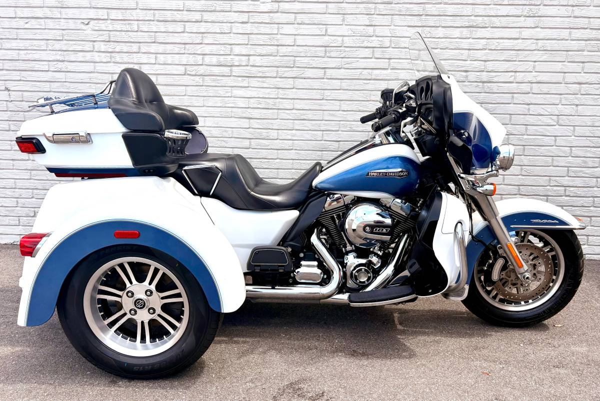 2015 Harley-Davidson, Import USA — Foto 11 z 12