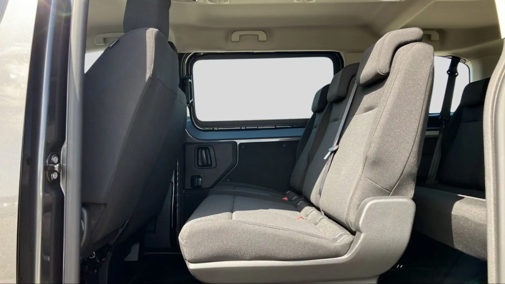 2026 Citroen Jumpy, 10 km, Österreich — Foto 10 z 12
