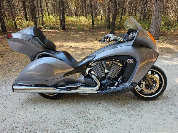 2008 Victory, Import USA — Foto 4 z 12